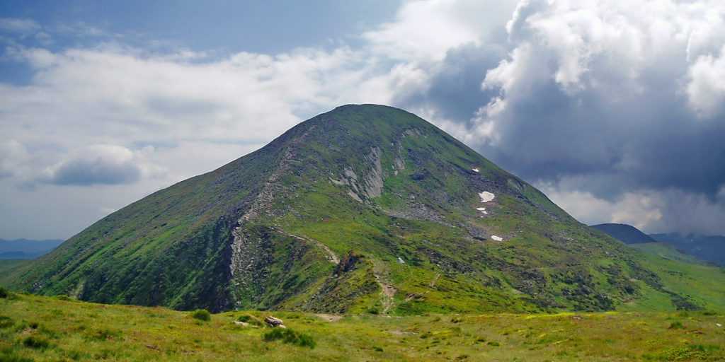 тури в Карпати