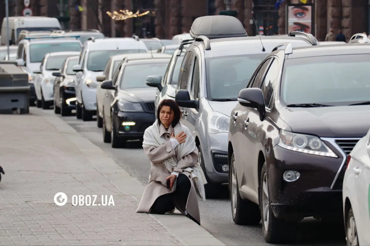 У Києві попрощались із захисником України Василем Ратушним. Фото та відео