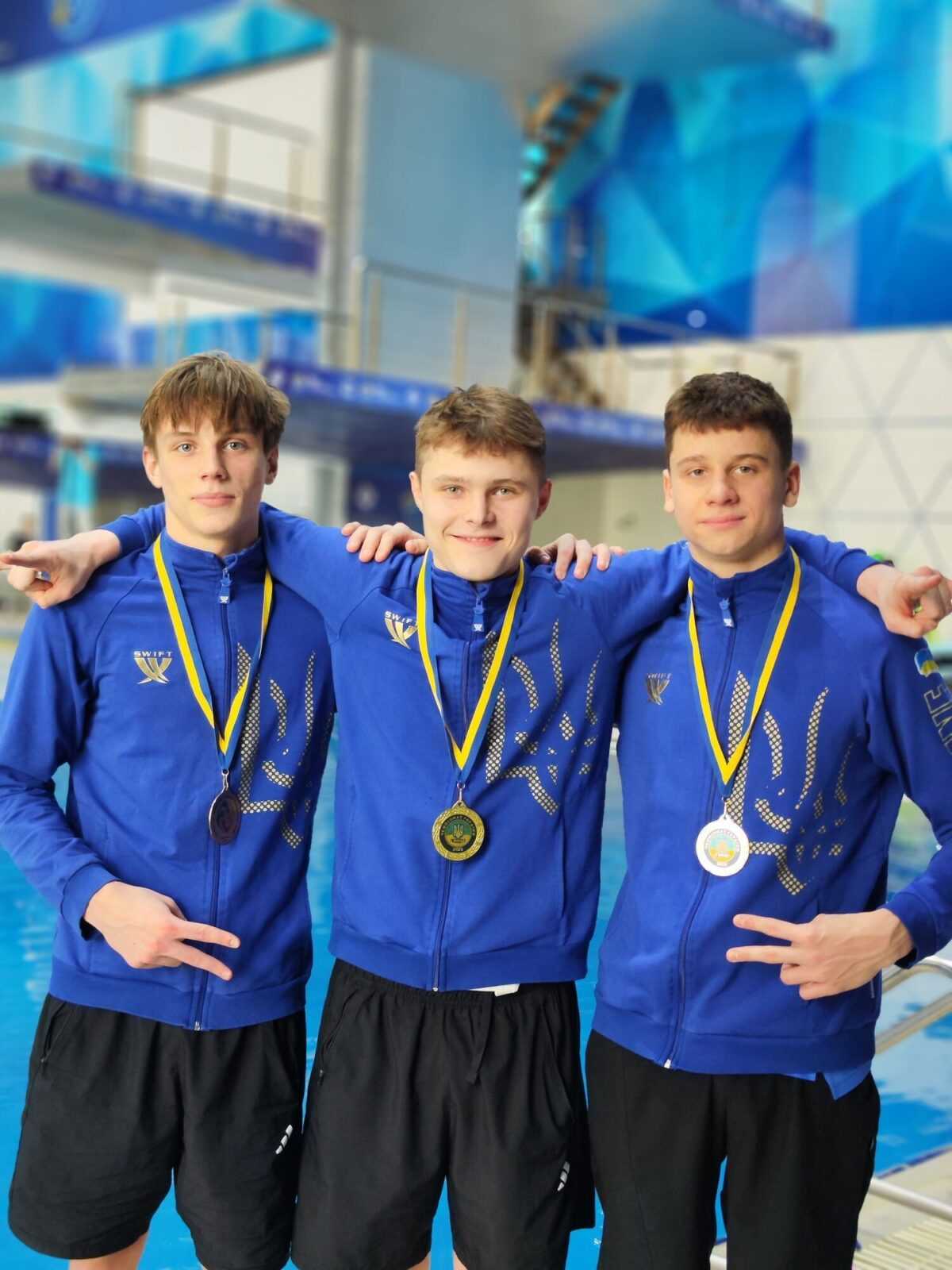 "Постійно під обстрілами": український чемпіон вперше виступив після Олімпіади-2024, отримав 15-річного напарника і нагороду від Кличка