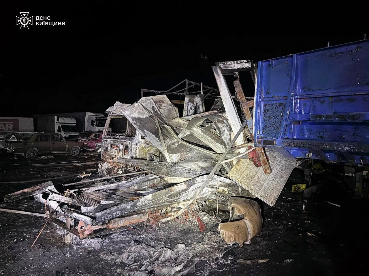 Спалахнули пожежі, є постраждалі: війська Росії атакували "Шахедами" Київщину. Фото