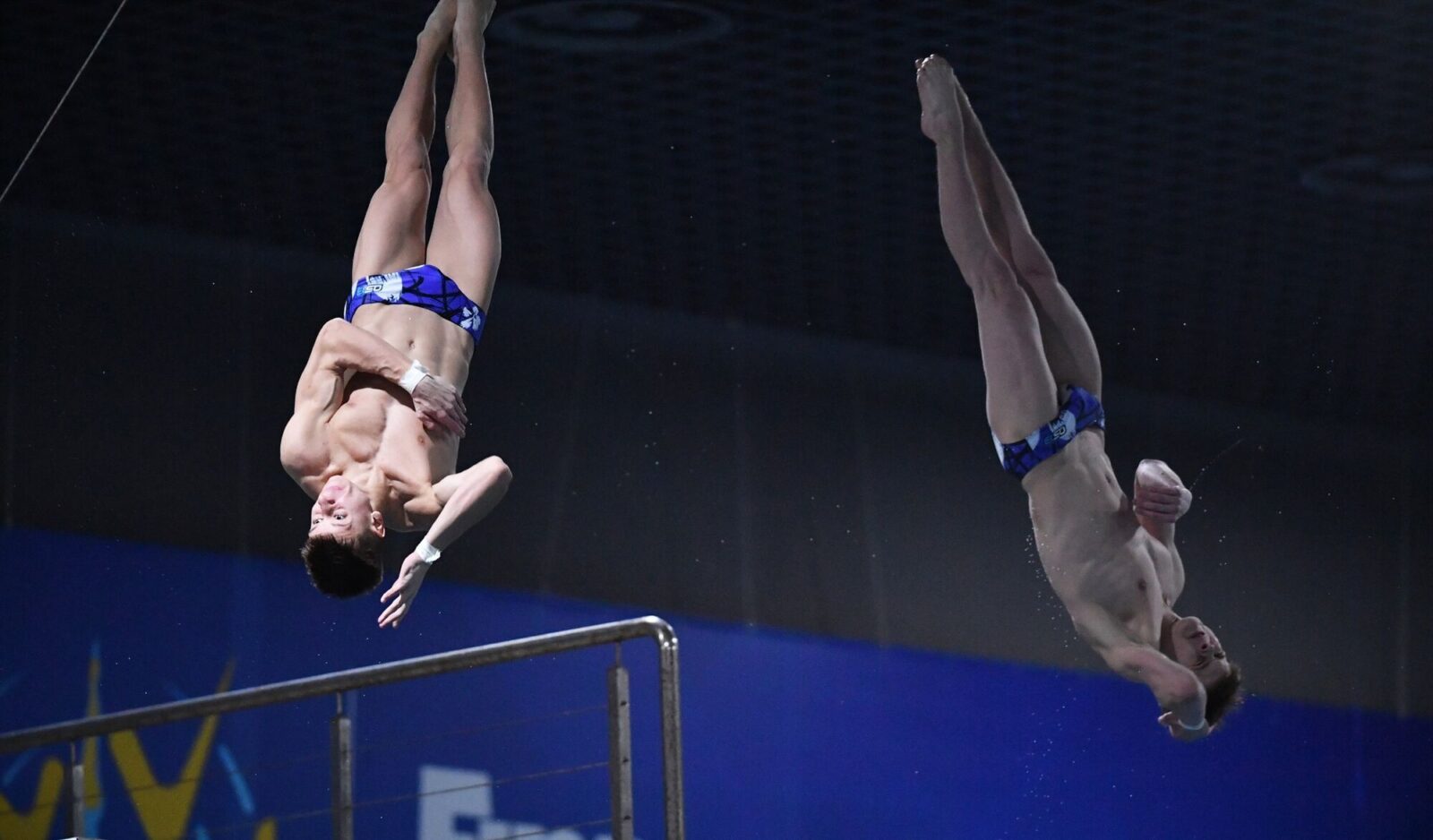 "Постійно під обстрілами": український чемпіон вперше виступив після Олімпіади-2024, отримав 15-річного напарника і нагороду від Кличка