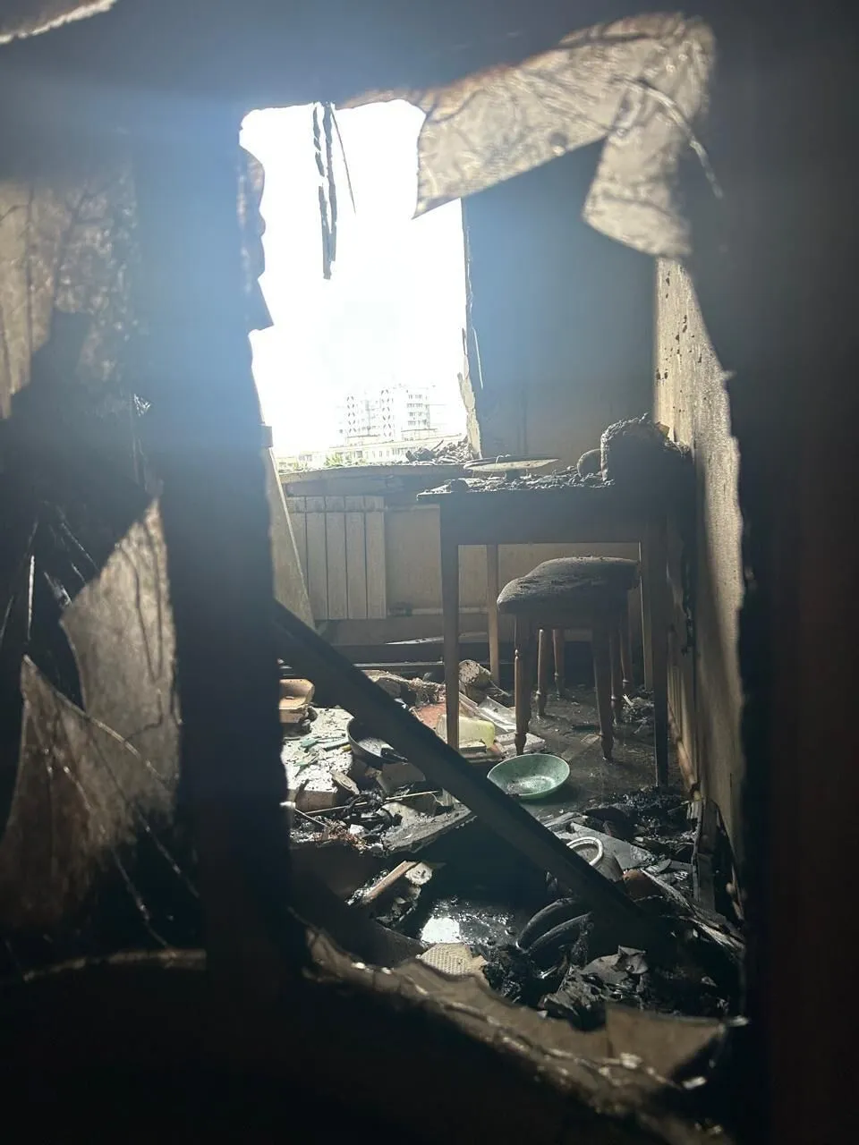 Росія атакувала Київ балістикою і "Шахедами": загинули мати і син, серед постраждалих – діти. Фото