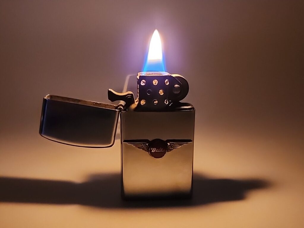зажигалки Zippo