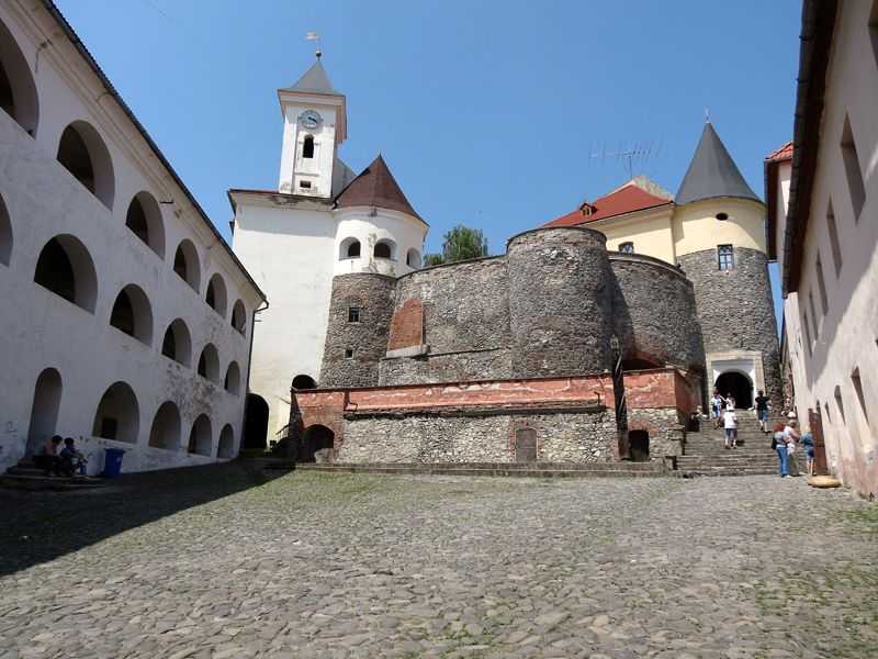 замок Паланок