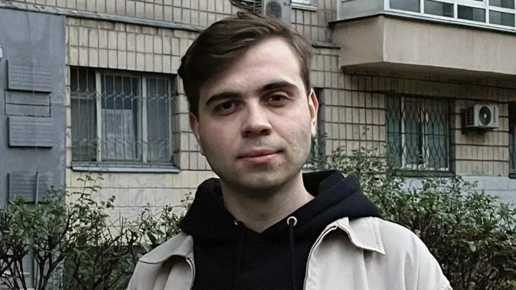 Журналіста hromadske доставили до ТЦК: у поліції пояснили деталі затримання в Києві
