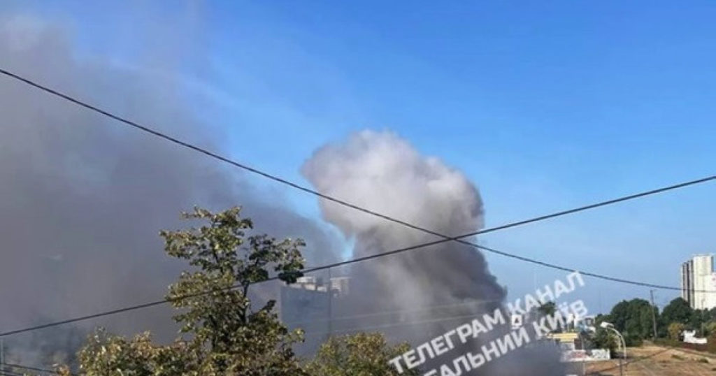 Атака на АЗС Києва: рашисти завдали удару одразу по кількох районах столиці.